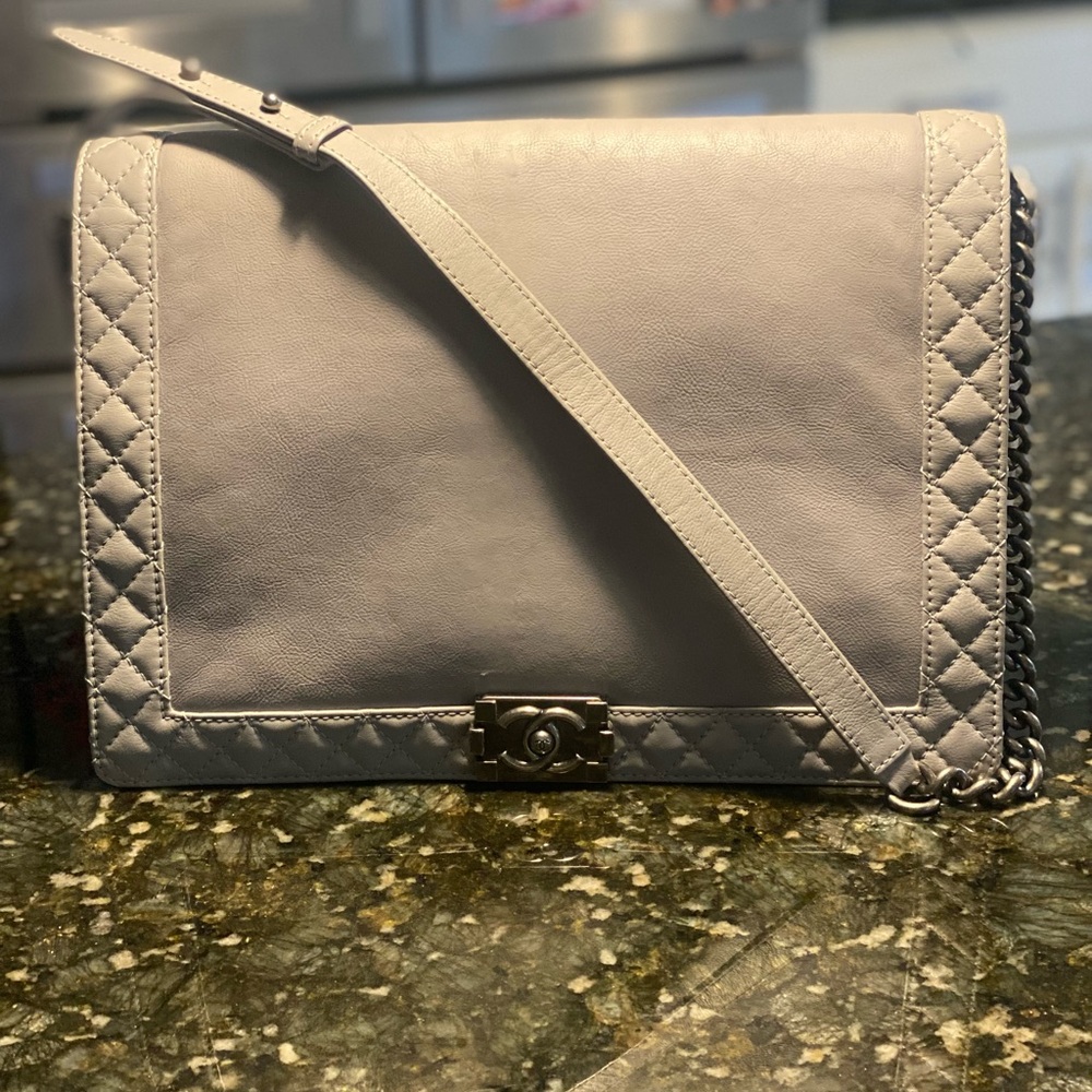 Chanel Mega Boy Gray Crossbody/Shoulder Bag.🔥🔥🔥SOLD OUT everywhere!!!🔥🔥🔥
